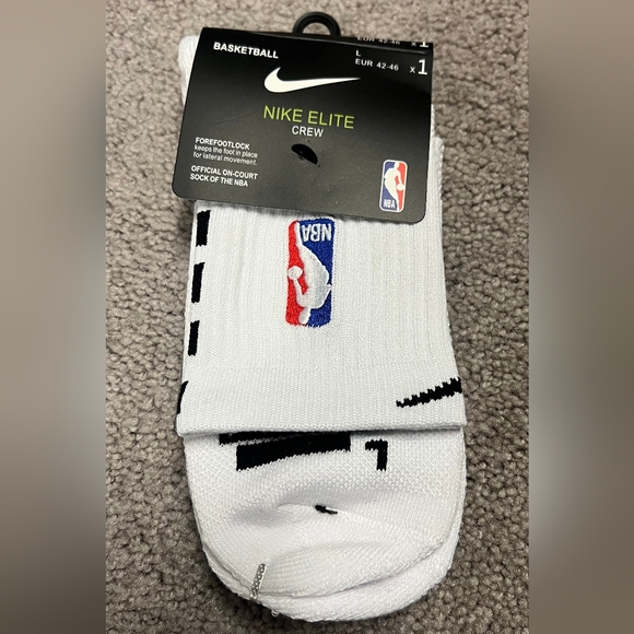 Nike Elite NBA Dri-FIT Basketball Quarter Crew Socks Black White 2 Pairs - Picture 2 of 10
